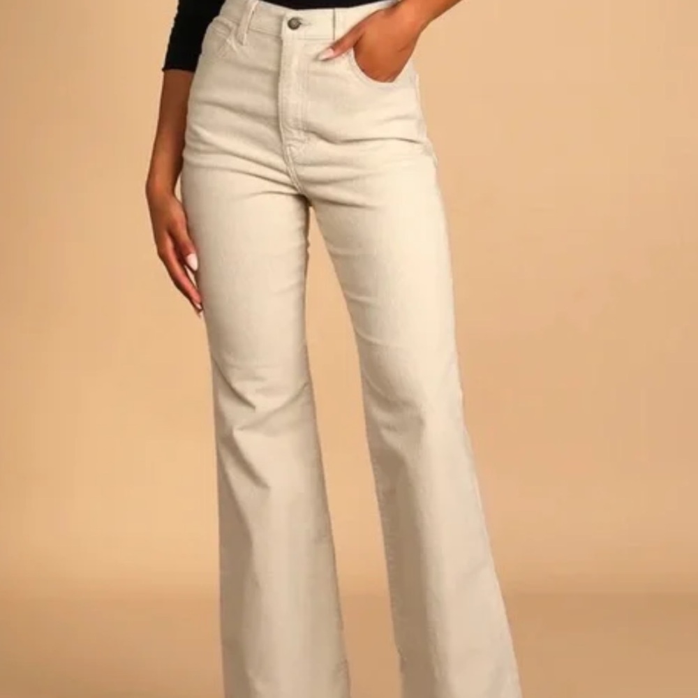 Levi’s 70s flare corduroy pants